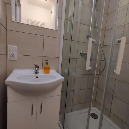 24h Self Check-in Polna Lotnisko Blisko Targi Szpitale I Uczelnie Apartment *